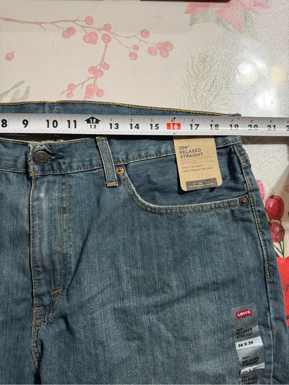Levi’s 559 Relaxed Straight Men Jeans 36x36 (140)